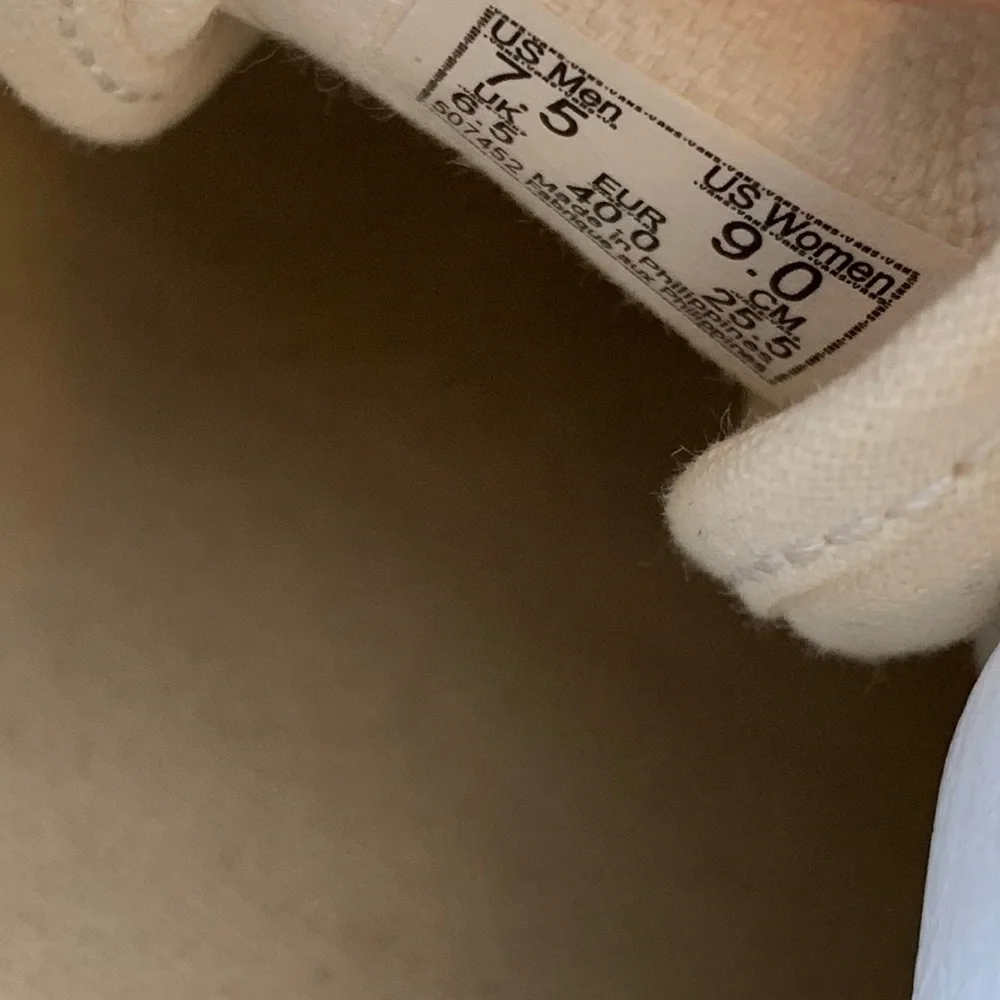 Vans Flame Sneakers - Picture 2 of 5